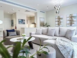 Tiara Residence - Sea View Apartments