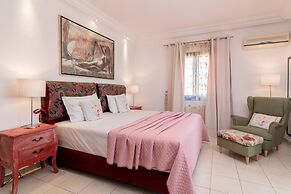Olive Grove Luxurious Villa With Private Pool Est