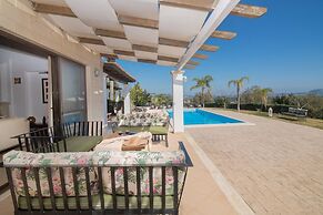 Olive Grove Luxurious Villa With Private Pool Est