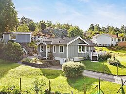 4 Star Holiday Home in Svanesund