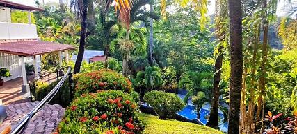 Alma Vida Hotel