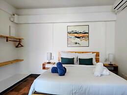 Alma Vida Hotel