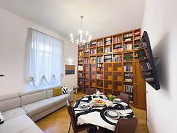 Karisma Suites