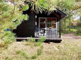Cabin in Camping Resort-shared Bathroom