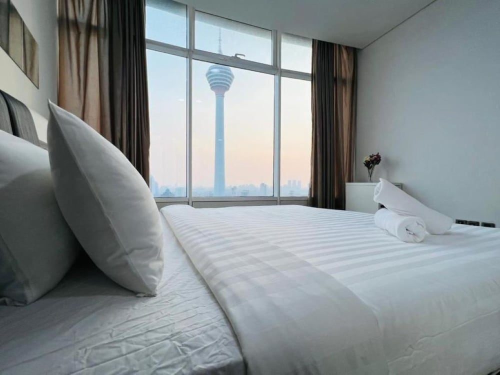 Vortex Suites KLCC By Castel