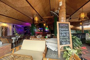 Noah’s Ark Cannabis Bar Restaurant Hostel