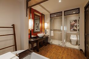Akira Thaphae Hotel