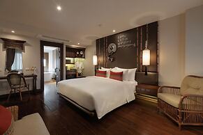 Akira Thaphae Hotel