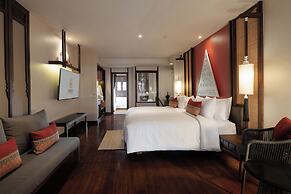 Akira Thaphae Hotel