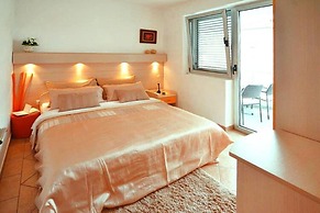 Rovinj Seaside Apartment for 3
