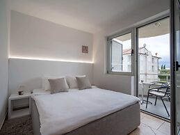 Rovinj Seaside Apartment for 3