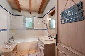- House In