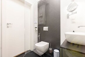 Apartment in Szczecin With Pool and Sauna