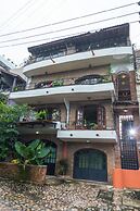 Charming 2BR Romantic Zone Private Pool