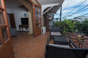 Charming 2BR Romantic Zone Private Pool