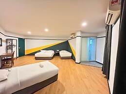 Sky Hotel Cheras Maluri