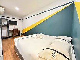 Sky Hotel Cheras Maluri