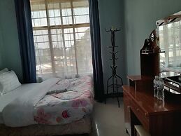 HIGHLAND BREEZE AVACADO HOTEL