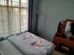 HIGHLAND BREEZE AVACADO HOTEL