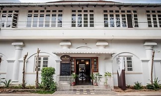 Abad Dutch Bungalow