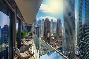 LUX The Marina Gate Sea View Suite