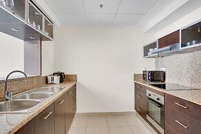 Cozy Marina View 1BR w Pool Gym