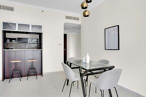Cozy Marina View 1BR w Pool Gym
