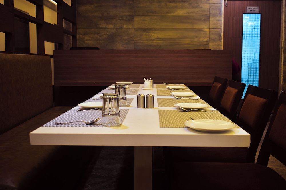 HHW Hotel- Agra