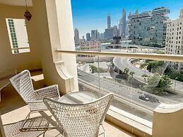 Upgraded 2BR Apartment at the Beach