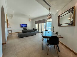 Upgraded 2BR Apartment at the Beach