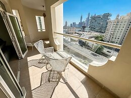Upgraded 2BR Apartment at the Beach