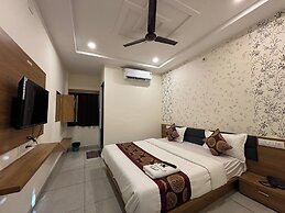Hotel Mahnsh Palace