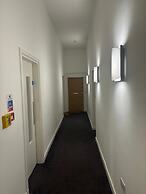 Spacious one bed Quartermile Apartment With Breathtaking Park Views - 