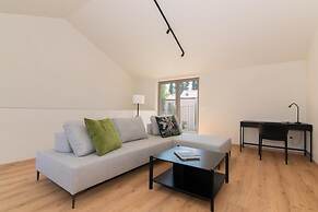 AdeLis Residence