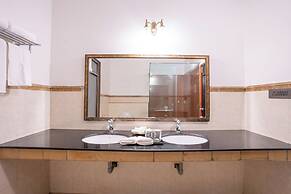 jüSTa Alwarbagh Resort & Convention Centre