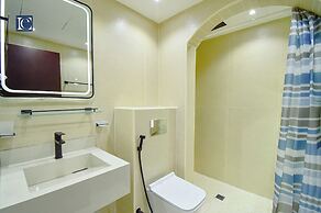 Elegant 3BR Apt. 4 Balconies in 29 Blvd