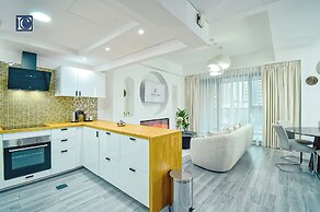 Elegant 3BR Apt. 4 Balconies in 29 Blvd