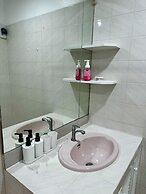 Comfy Crib Hostel 2