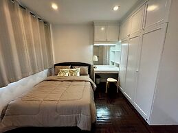 Comfy Crib Hostel 2