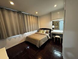Comfy Crib Hostel 2