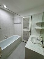 Comfy Crib Hostel 2