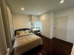 Comfy Crib Hostel 2