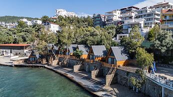 Roseira Bungalov