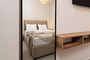 Niman Beachside Apartments
