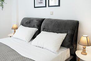 Niman Beachside Apartments