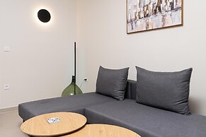 Niman Beachside Apartments