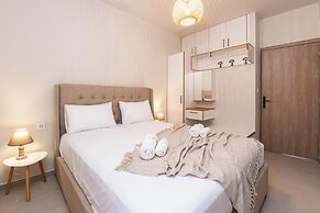 Niman Beachside Apartments