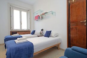 4bnb - Spacious Gracchi Apartment