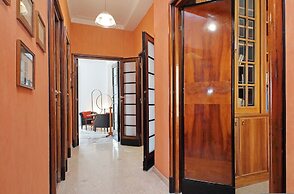 4bnb - Spacious Gracchi Apartment