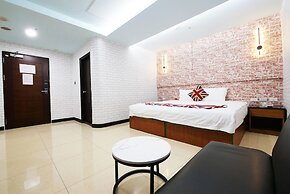 IHI loveriver Hotel